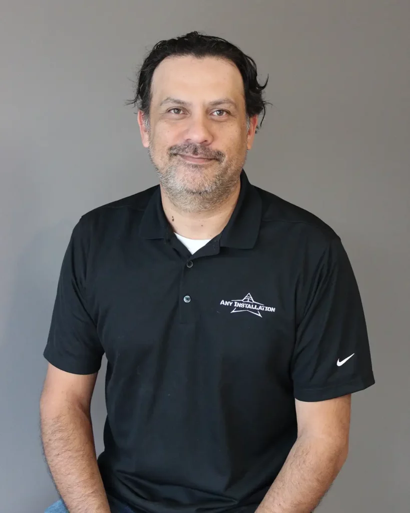 Giancarlo Lavini, Operations Manager at Any Print & Promo, ensures seamless project execution, delivering exceptional promotional products on time and within budget.