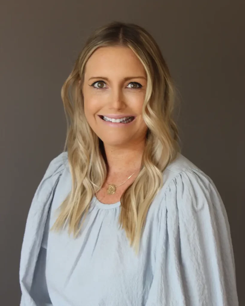 Mary Hoffman, Marketing Coordinator at Any Print & Promo, drives strategic promotional campaigns that amplify your brand and ensure messages resonate with customers.